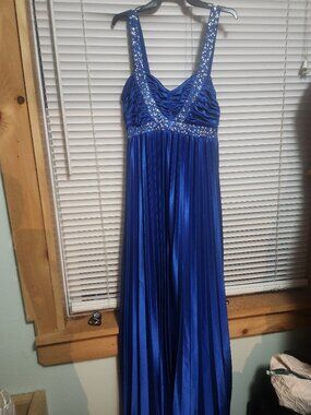 Blue prom dress